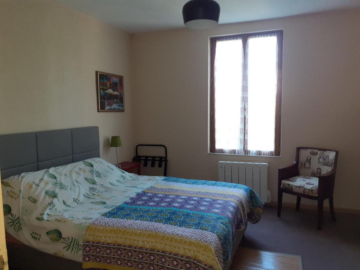 Gite 32 Rue Du Huit Mai Freneuse  Luaran gambar