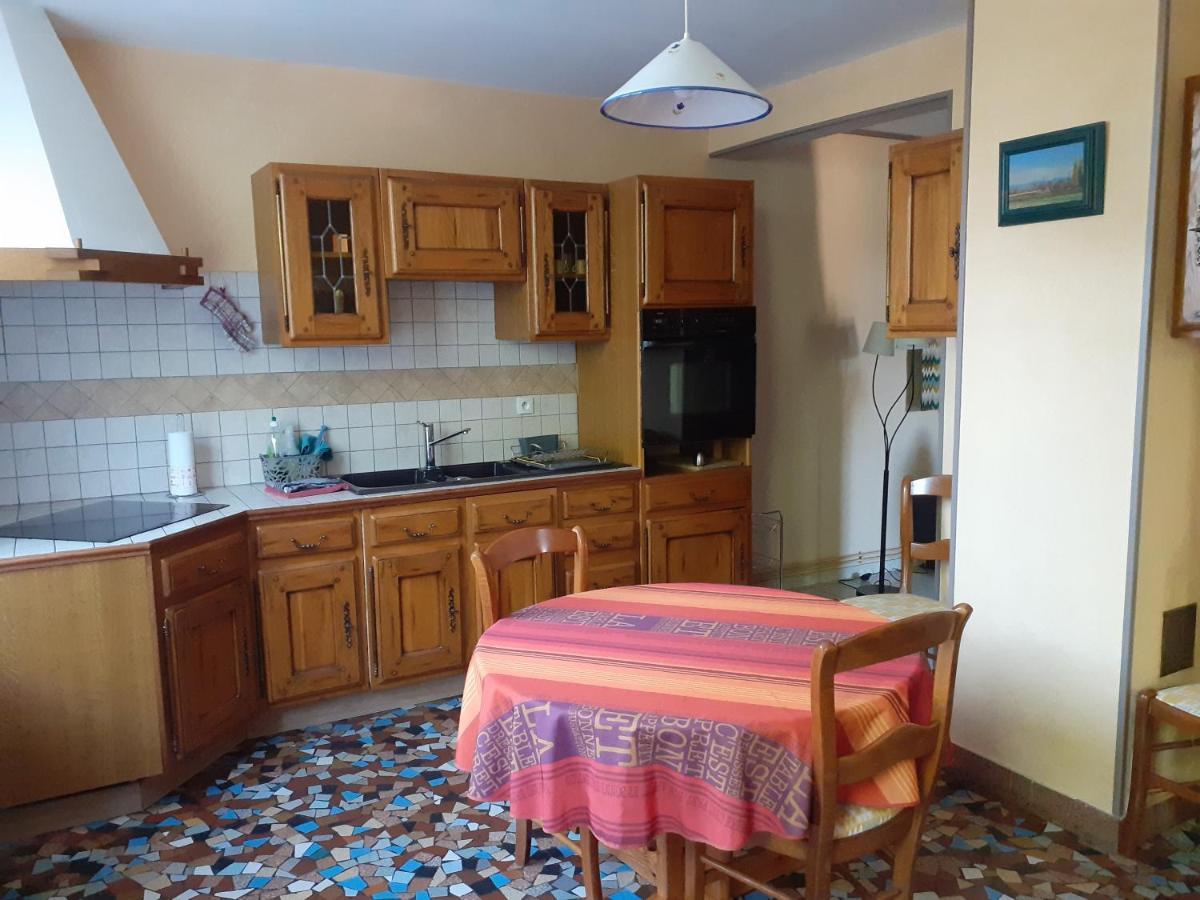 Gite 32 Rue Du Huit Mai Freneuse  Luaran gambar