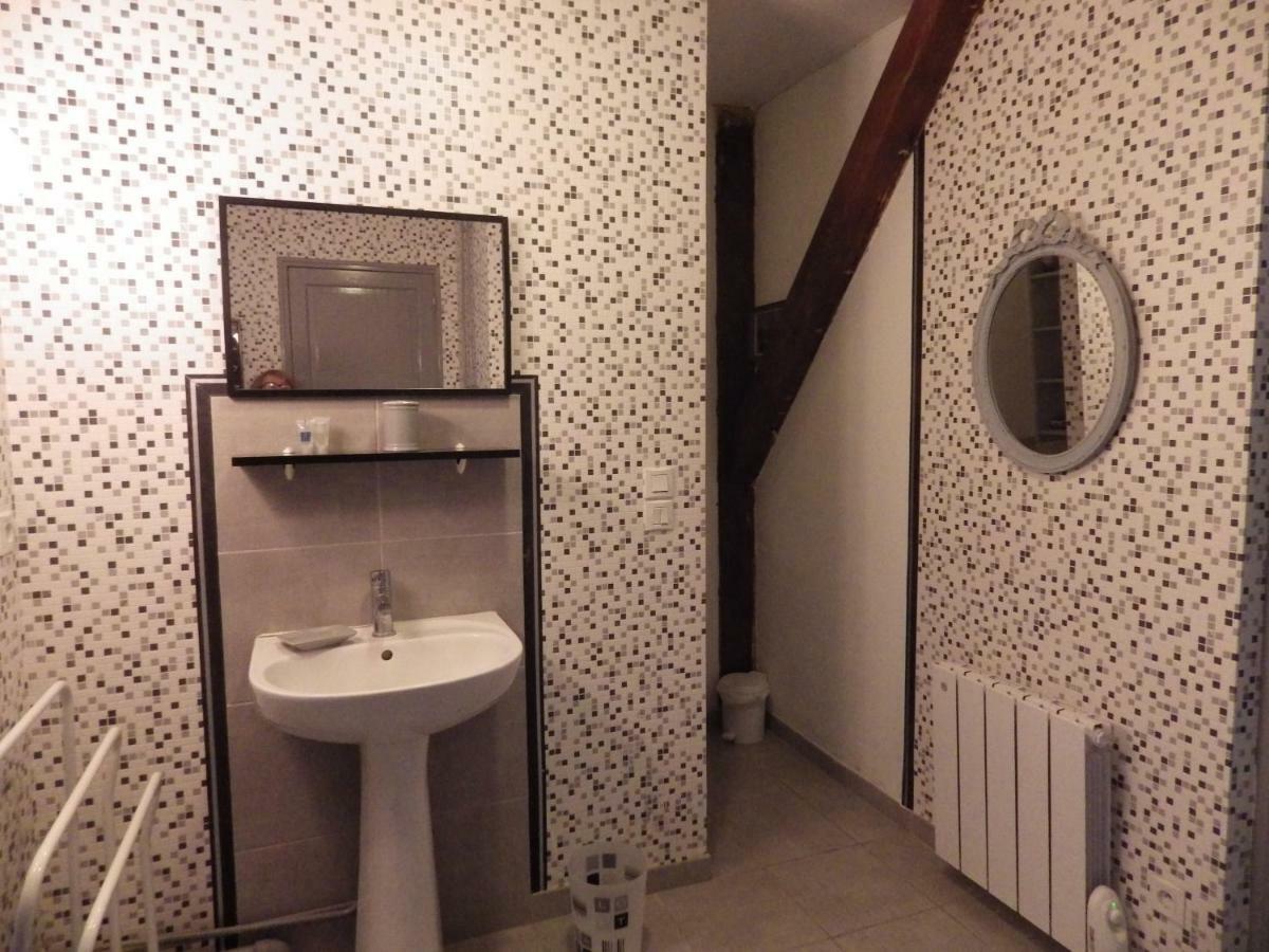 Gite 32 Rue Du Huit Mai Freneuse  Luaran gambar