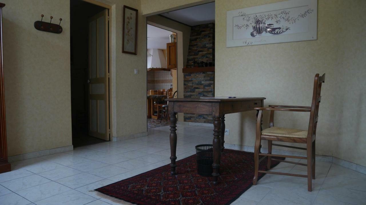 Gite 32 Rue Du Huit Mai Freneuse  Luaran gambar
